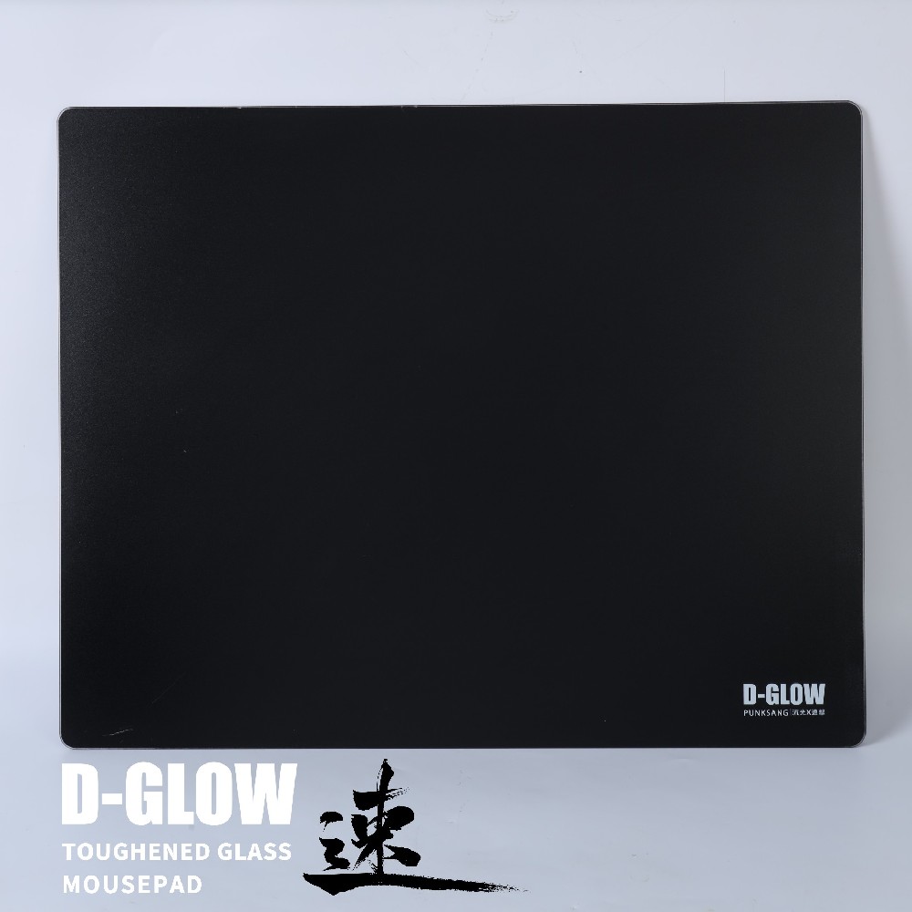 D-GLOW 【速】スピード型ガラスマウスパッド　White/Black